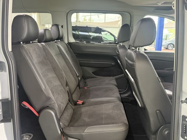 Volkswagen Caddy Maxi 2.0TDI DSG STYLE LED NAV ACC FLÜGEL
