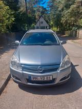 Opel Astra Kombi 1,6 /TÜV 05/28 /AHK/Unfallfrei 