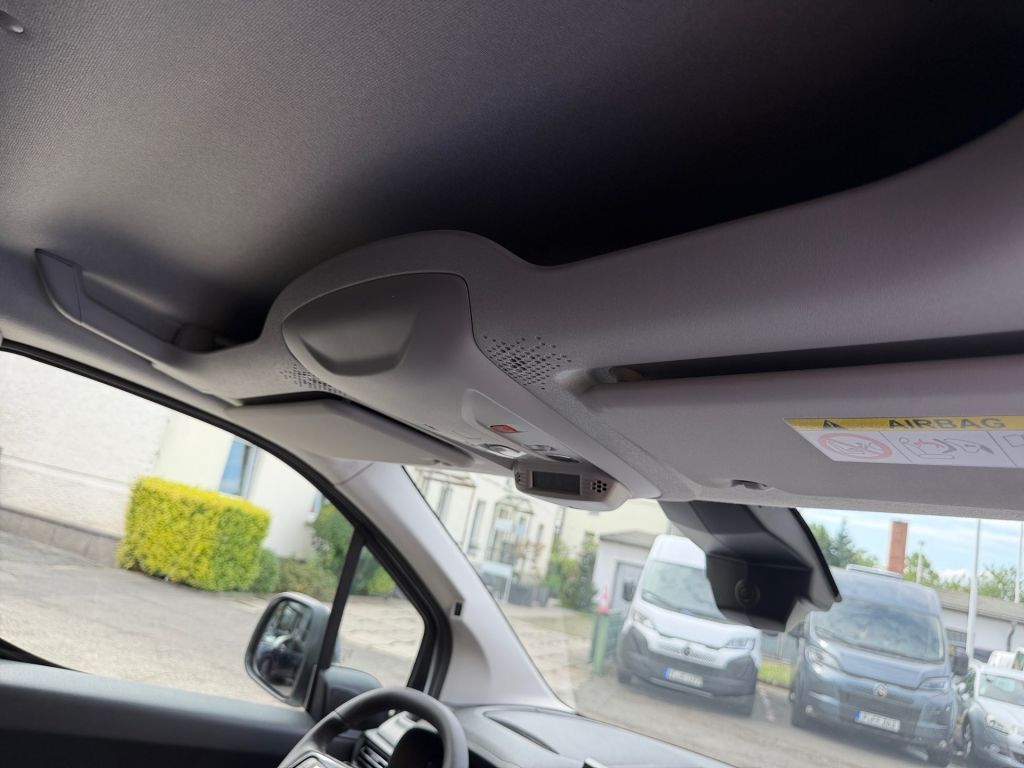 Fahrzeugabbildung Citroën Berlingo 1.5 Diesel 130 XL EHZ EAT8