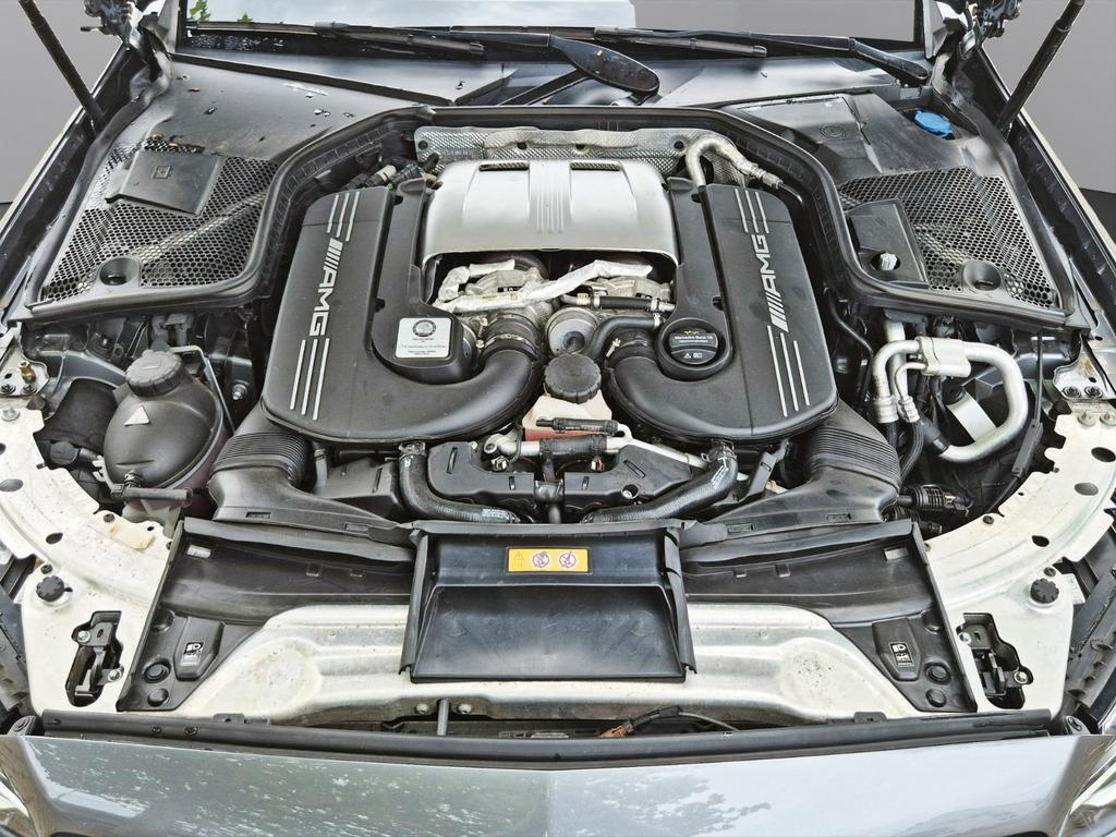 Mercedes-Benz C 63 AMG