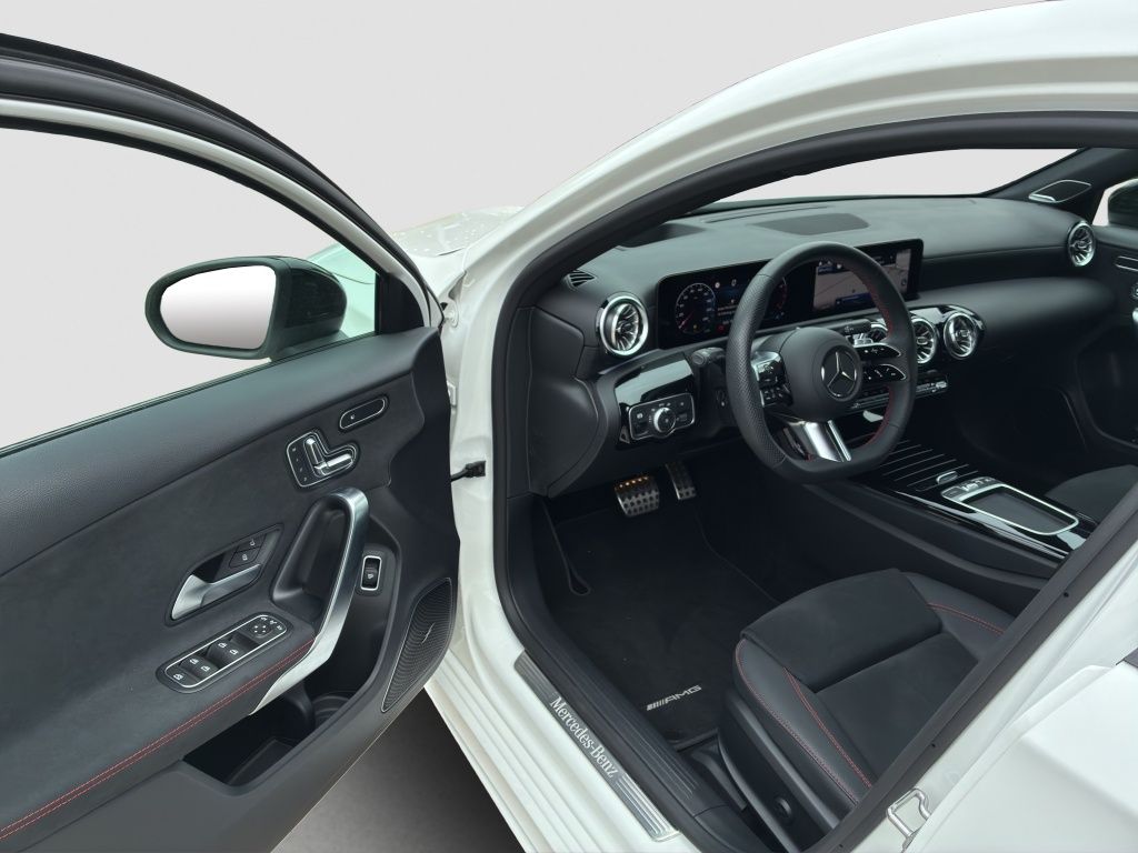 Fahrzeugabbildung Mercedes-Benz A 200 AMG PREMIUM+*NIGHT*PSD*HUD*M-BEAM*MEMORY*