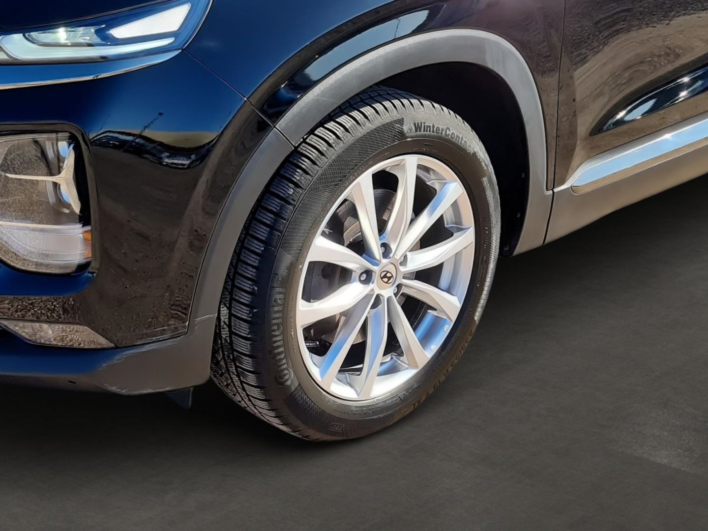 Fahrzeugabbildung Hyundai SANTA FE 2.2 CRDi 4WD PREMIUM AHK+PANO+360°CAM