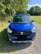 Dacia Lodgy TCe 130 Stepway - Dacia Lodgy aus 2020