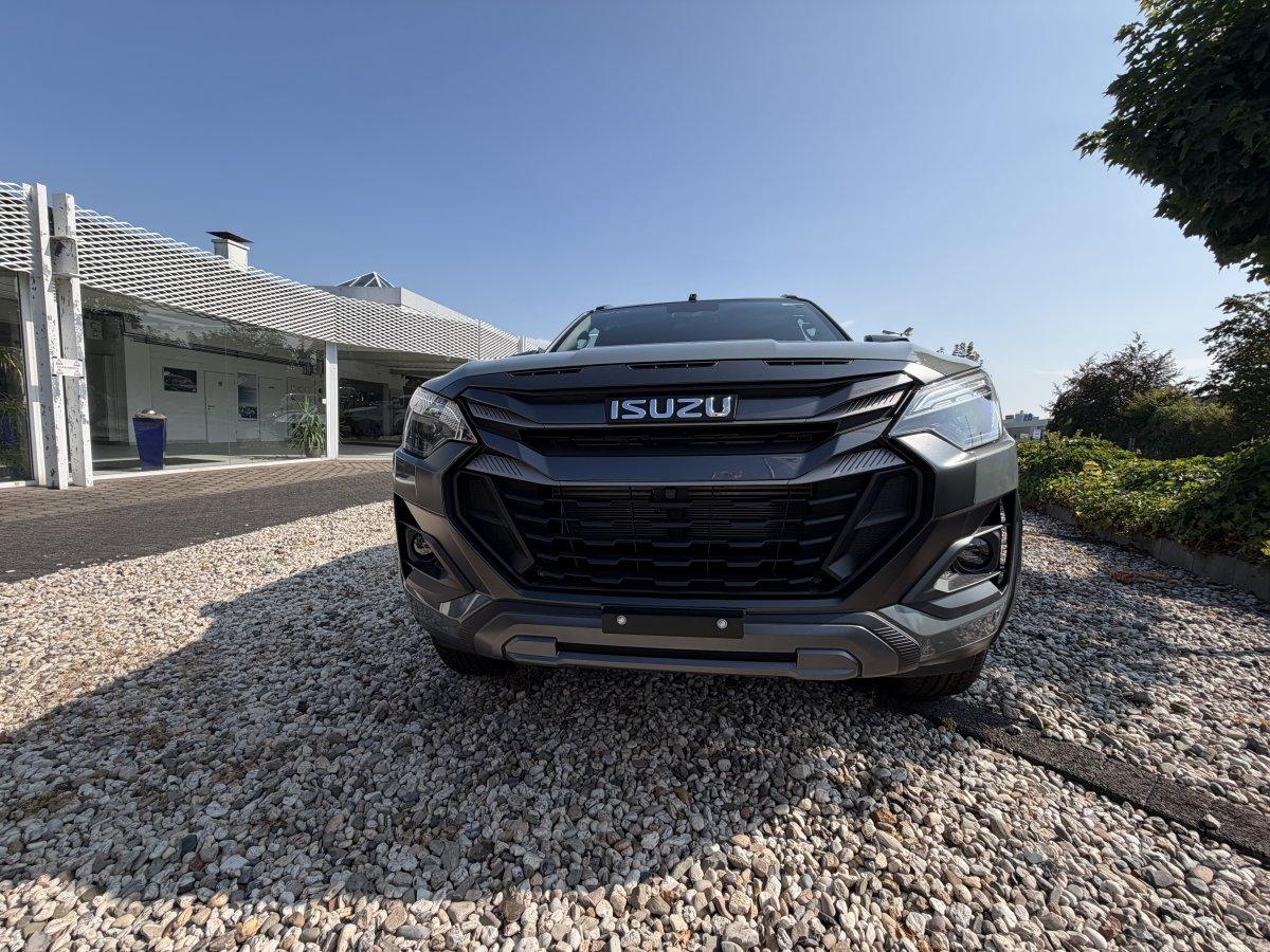 Isuzu D-Max 2.2 D DOUBLE CAB V-CROSS 4WD AT MY26 DMS