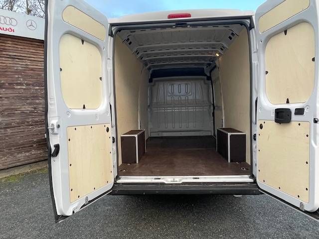 Fahrzeugabbildung Opel Movano Cargo Kasten 2.2 Diesel L4H2