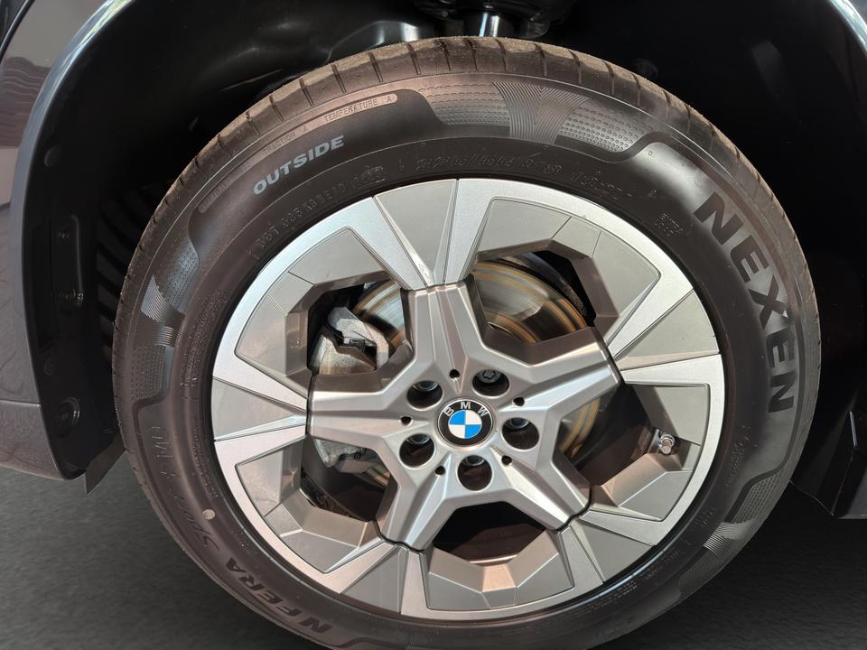 BMW X1 sDrive18i Steptronic Navi DSG LED