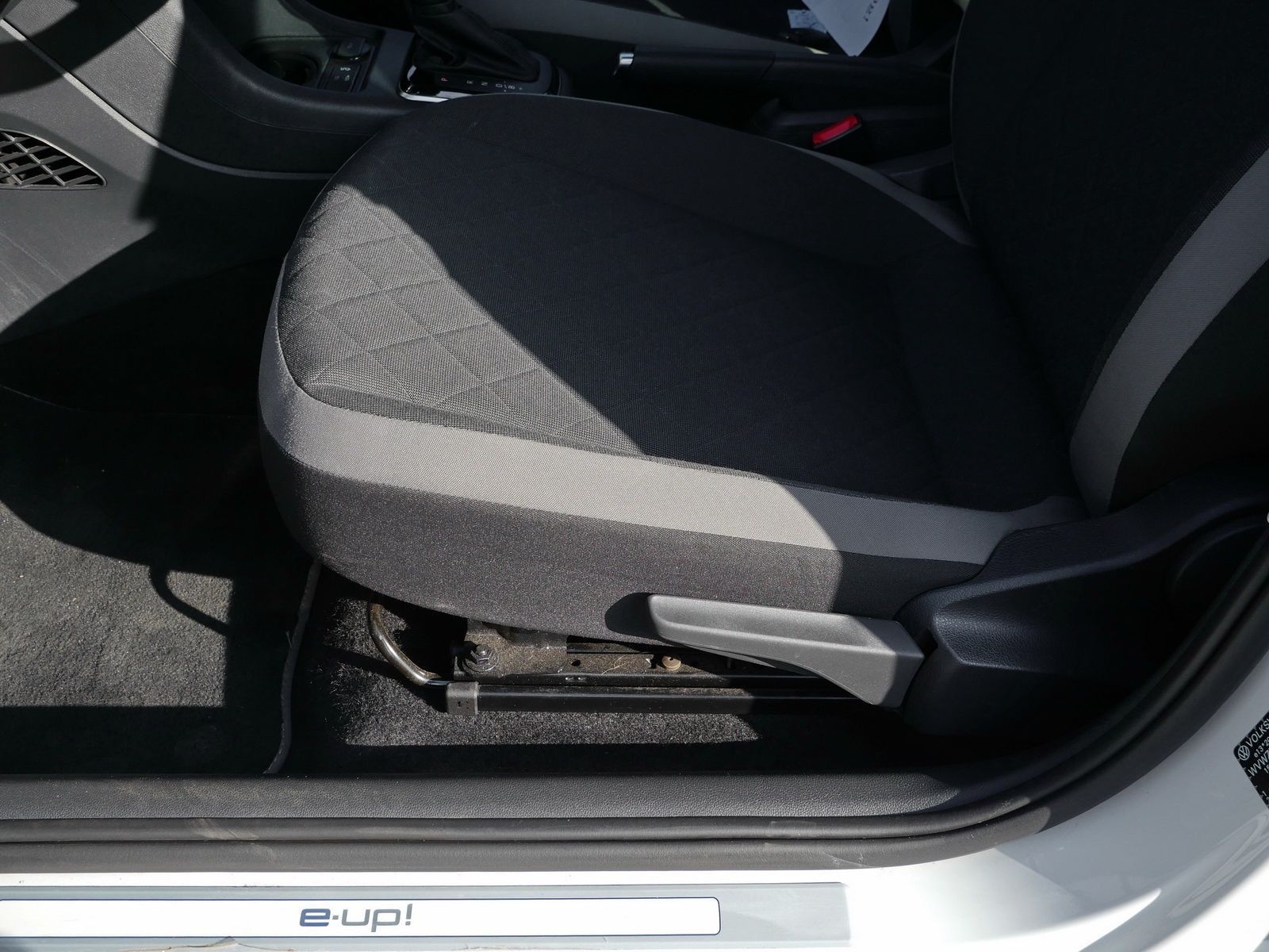 Volkswagen e-up! - Bild 21