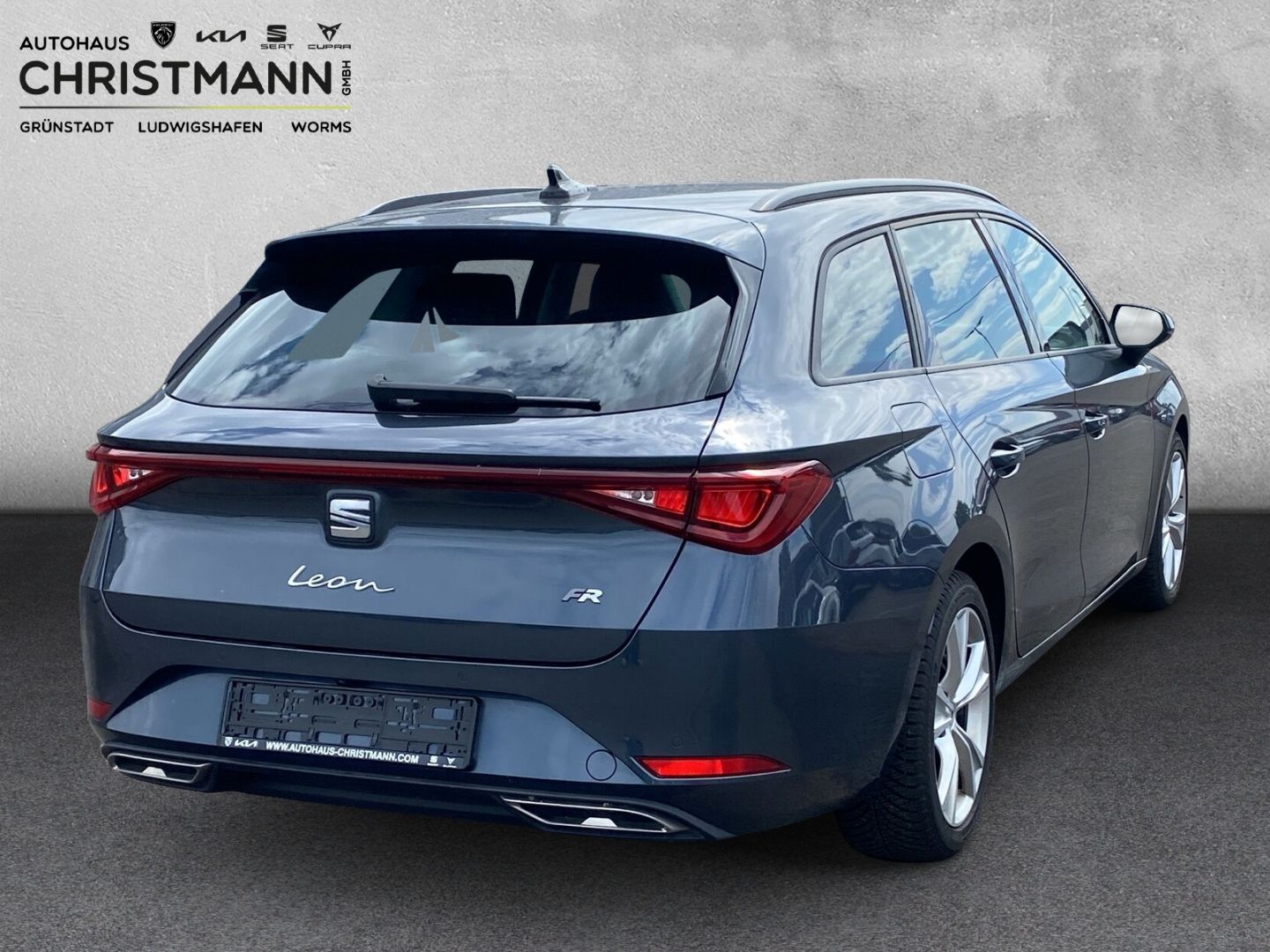 Fahrzeugabbildung SEAT Leon Sportstourer FR 2.0 TDI EU6d Navi Digitales