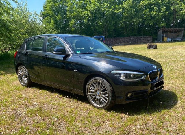 BMW 118i Sport Line, Navi, LED, Tempomat, Bluetooth