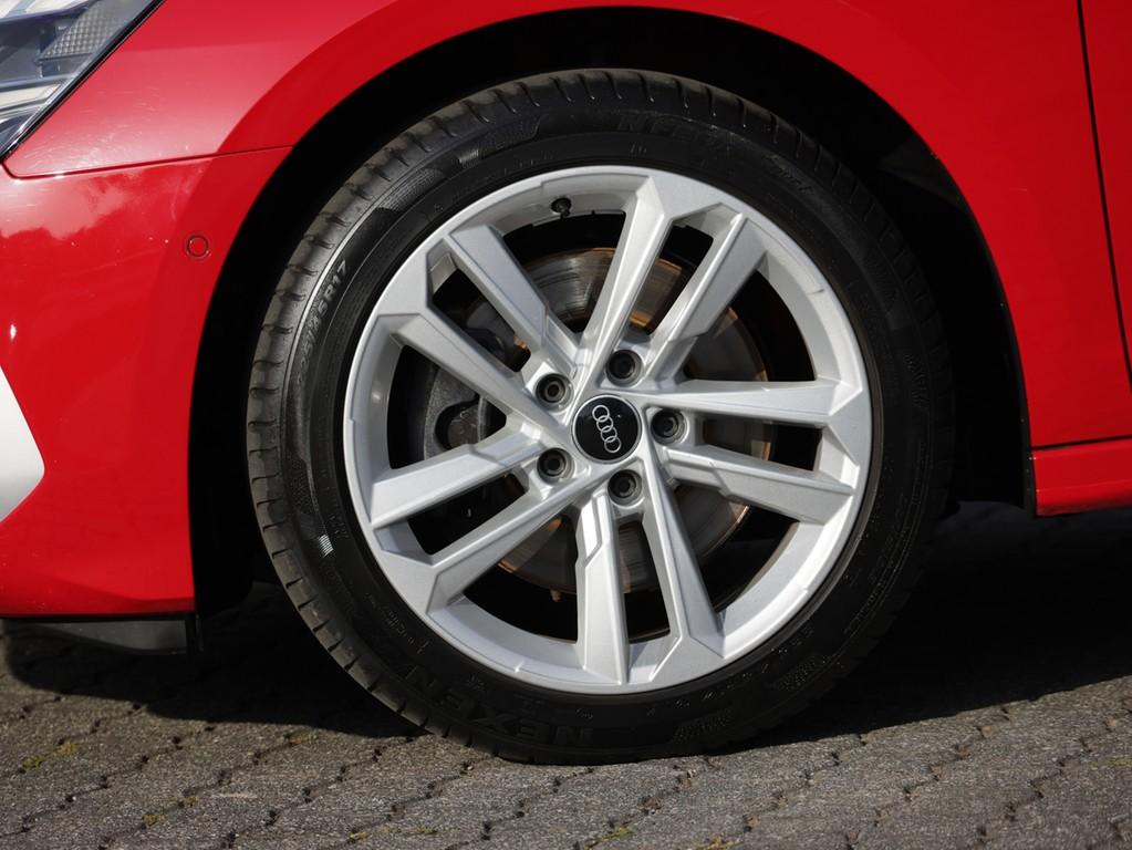 Audi A3 Sportback S line 30 TFSI Schaltgetriebe, миниатюра 5