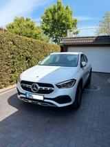Mercedes-Benz GLA 200 Progressive STHZ | 360° | KEYLESS GO - Mercedes-Benz GLA 200 Gebrauchtwagen in Bremen