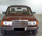 Mercedes-Benz Mercedes Oldtimer E230 - aus 1983: Mercedes