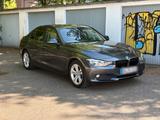 BMW Bmw 318d F30 - BMW 318 in Bonn