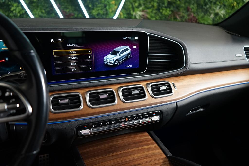 Mercedes-Benz GLS 400