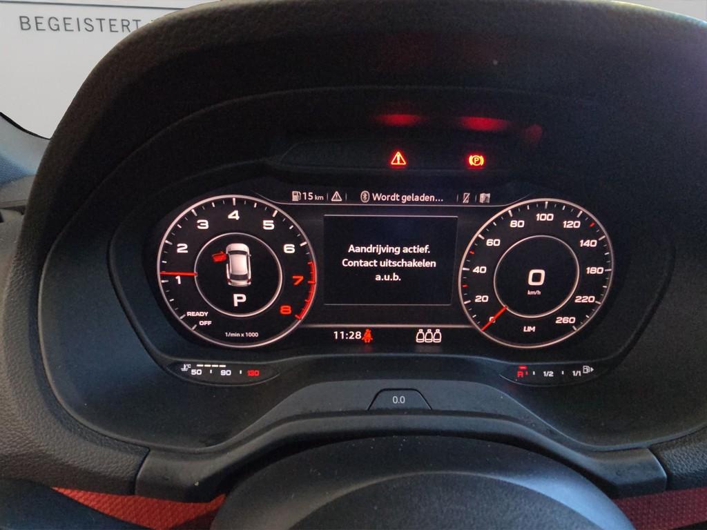 Audi Q2 Sport 35TFSI S-Tr. S-Line Exterieur, миниатюра 13