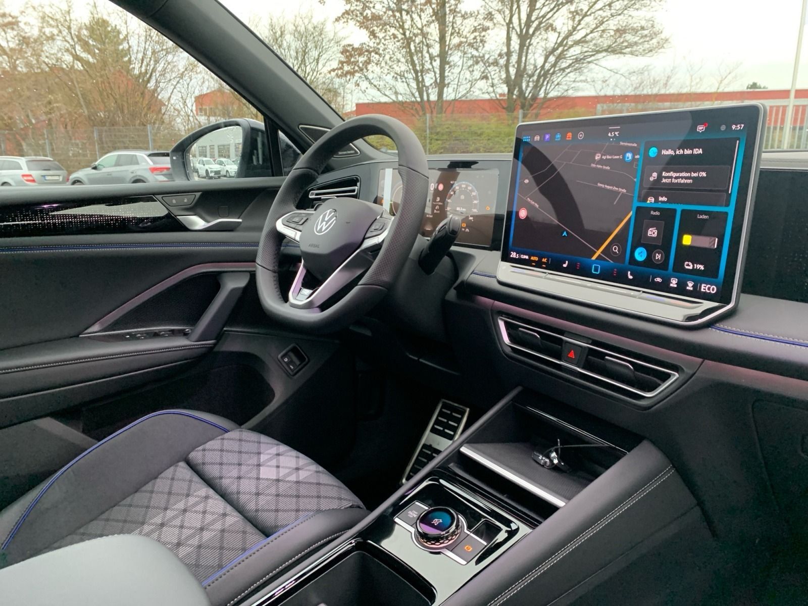 Volkswagen Tiguan - Bild 17