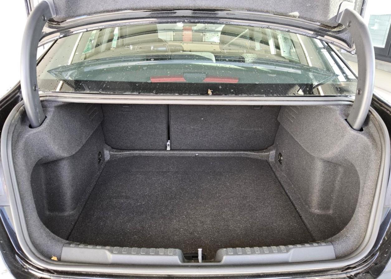 Audi A3 Limousine 30 TFSI S tronic advanced Navi LED, миниатюра 8
