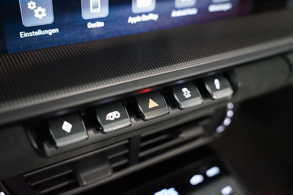 PORSCHE 992.2 Carrera GTS Cabriolet | HD-Matrix | BOSE PORSCHE 992.2 Carrera GTS Cabriolet | HD-Matrix | BOSE