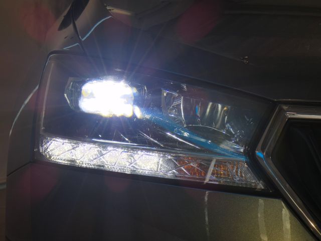 Fabia 1.0 TSI DRIVE 125 Best Of LED KAM NAV PANO