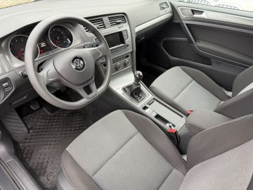 Volkswagen Golf - 7