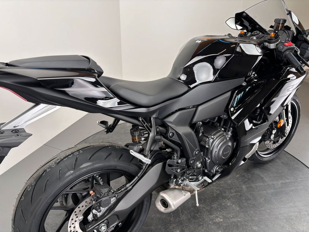 Fahrzeugabbildung Yamaha YZF-R7 *HERBST DEALS*