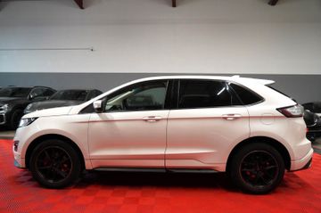 Ford Edge - 10