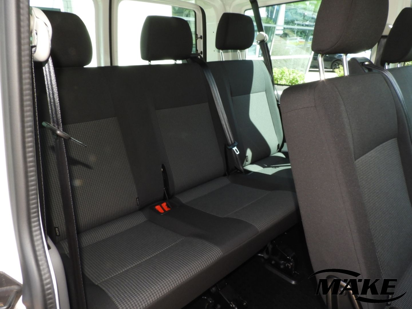 T6.1 Kombi 2.0 TDI DSG 8-Sitzer LED NAV AHZV