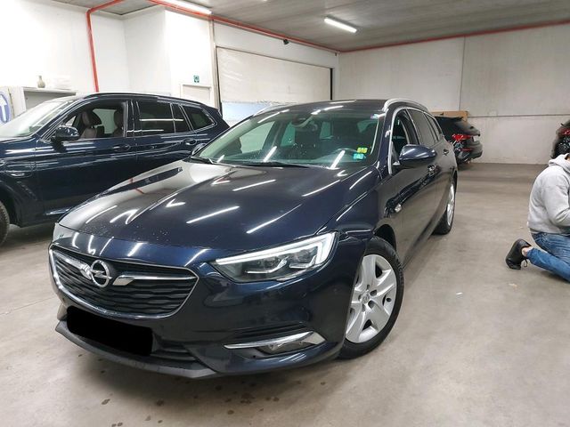 Opel INSIGNIA 1.6 CDTI SPORTS TOURER * NAVI * LED *