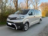Toyota Proace L2 6 Sitze Tüv 04.27 - Toyota Verso mit Diesel-Antrieb: 2.2