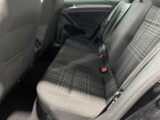Fahrzeugabbildung Volkswagen Golf Lounge 2.0 TDI*ACC*Navi*PDC*SHZ*