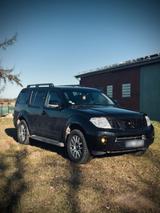 Nissan Pathfinder R51 2,5l - Nissan Pathfinder mit Diesel-Antrieb: Automatik