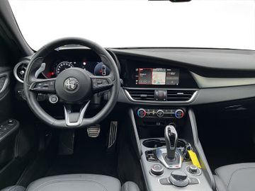 Alfa Romeo Giulia Veloce Q4 2,0 Turbo Navi+SHZ+RFK+Carplay