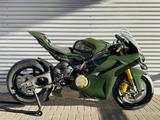 Ducati Panigale V4S P6G UNDERBERGGRUEN - Angebote