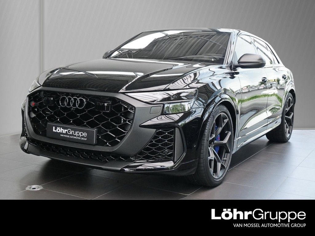 Audi RSQ8