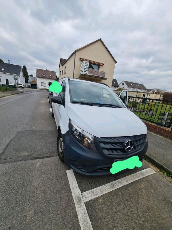 Image of Mercedes-Benz Vito