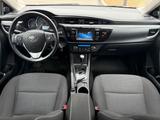 Toyota 1.6 VVT-i Limousine Automatik - Toyota Corolla mit Benzin-Antrieb: Limousine, Automatik, 1.6