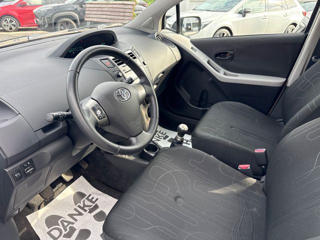 Toyota Yaris Cool