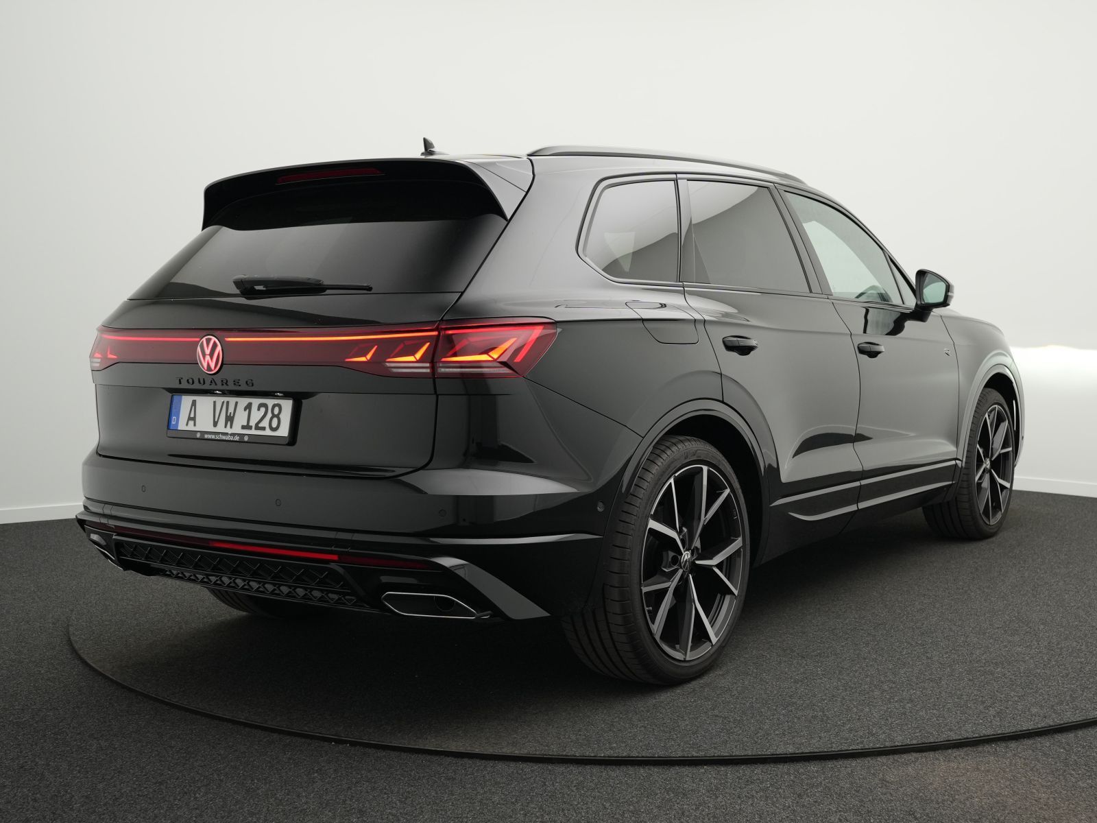 Volkswagen Touareg R-Line 3,0 V6 TDI Allr.Lenk*PANO*AHK*22" imagem 3