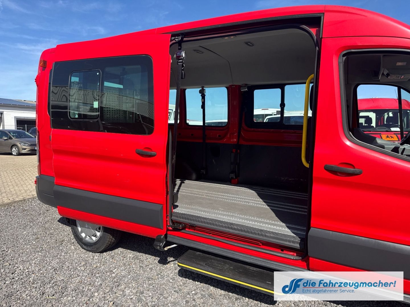 Fahrzeugabbildung Ford Transit Kombi 350 L3 Trend Temp Klima *2076
