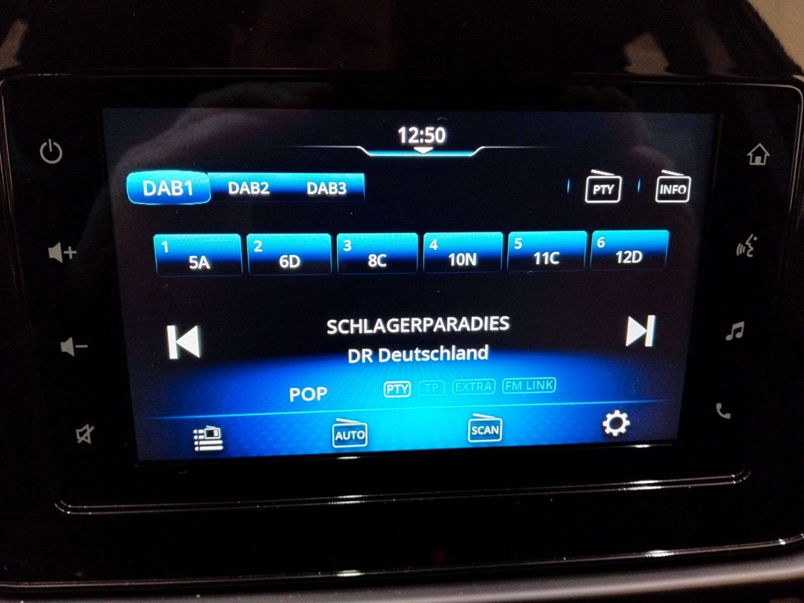 Suzuki SX4 (08/2024, Benzin)