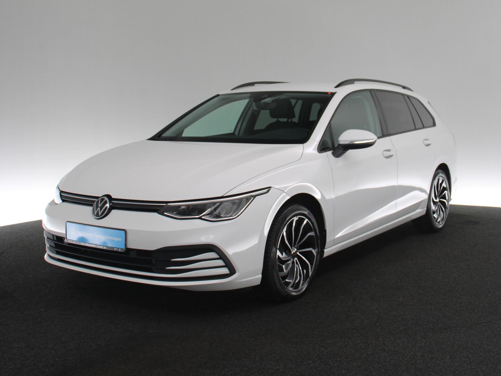 Volkswagen Golf VIII 2.0 TDI Life AHK LED ACC NAVI KAMERA
