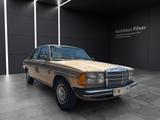 Mercedes-Benz W123 230 E*Deutsches Fahrzeug* Radio MB Audio 30 - Mercedes-Benz 230: R230
