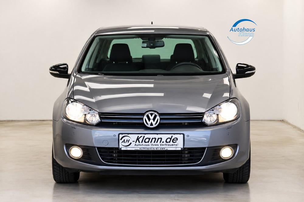 Volkswagen Golf 6 1.2TSI 86PS DSG Style Navi PDC SHZ 1Hand