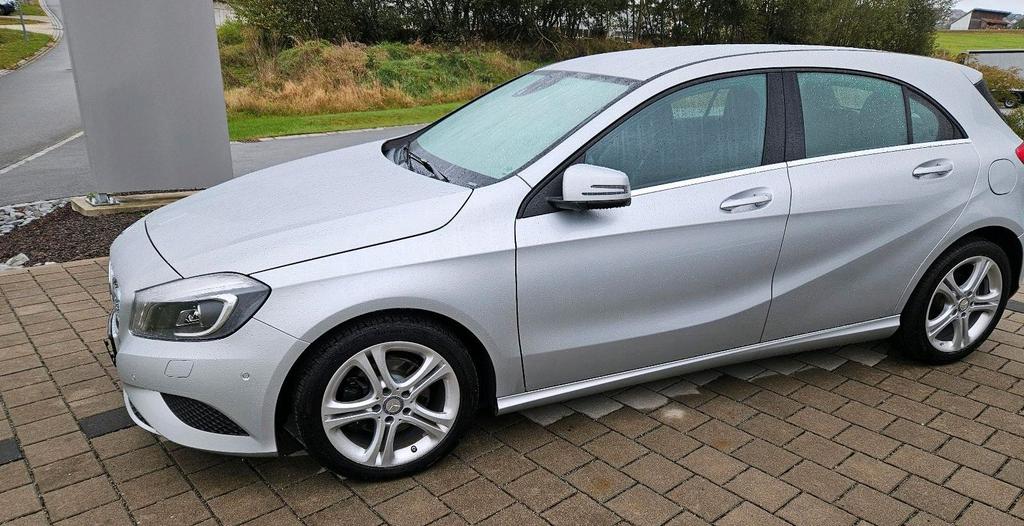 Mercedes-Benz A 200
