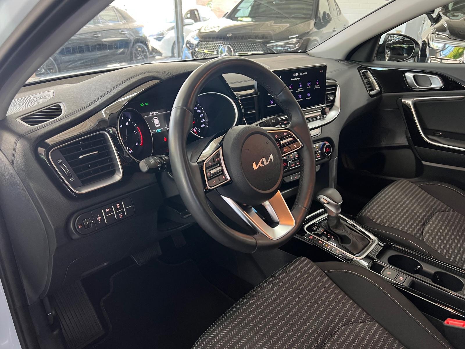 Kia Ceed Sportswagon 1.6 CRDI Vision KAM+Navi+Klima2