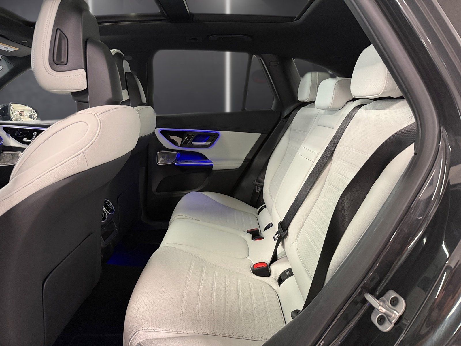 Fahrzeugabbildung Mercedes-Benz GLC 200 4M AMG*Pano*Distro*360*Burmest*20"*Night