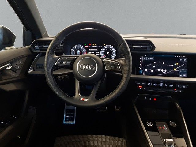 Fahrzeugabbildung Audi A3 Sportback S line 35TFSI Navi Sportsitze 17"