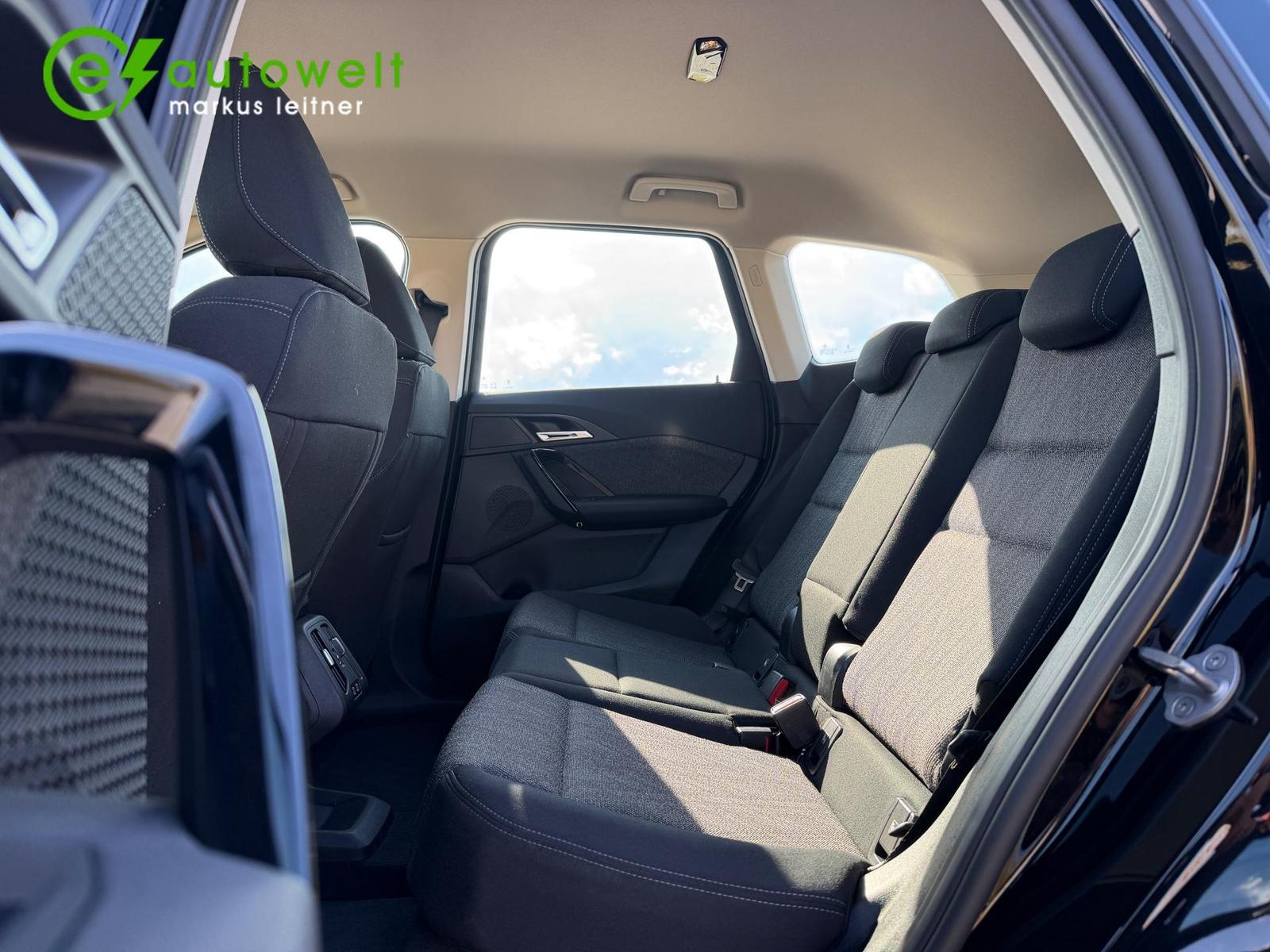 BMW iX1 xDrive30 67kWh AHK adapt. LED Komfortzugang, миниатюра 19