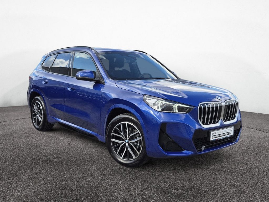 BMW X1 sDrive 18i M-Sport AHK PANO KAM LED NAVI SHZG foto 3