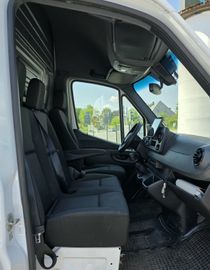 Mercedes Sprinter - 11